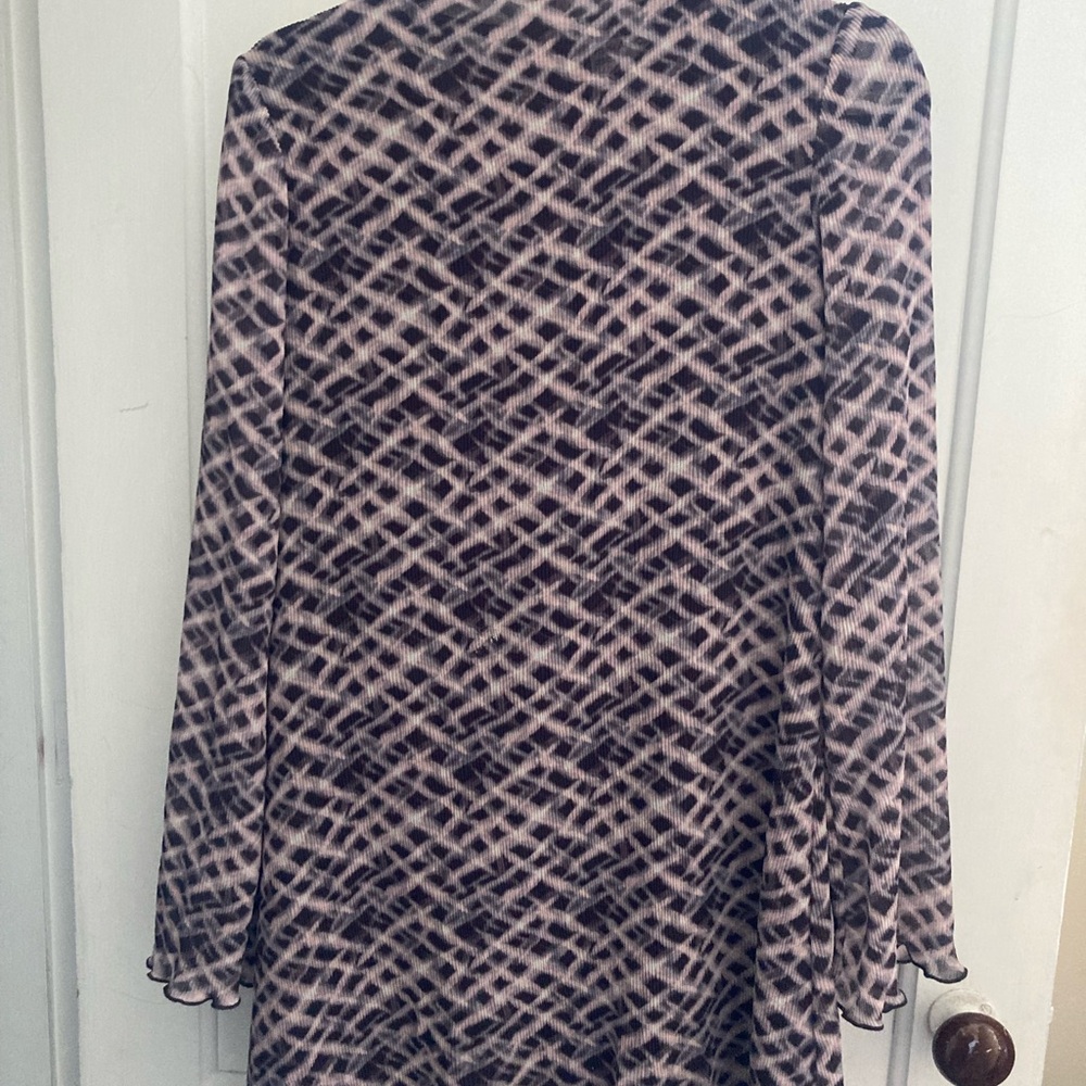 Geometric Patterned Long Sleeve Dress